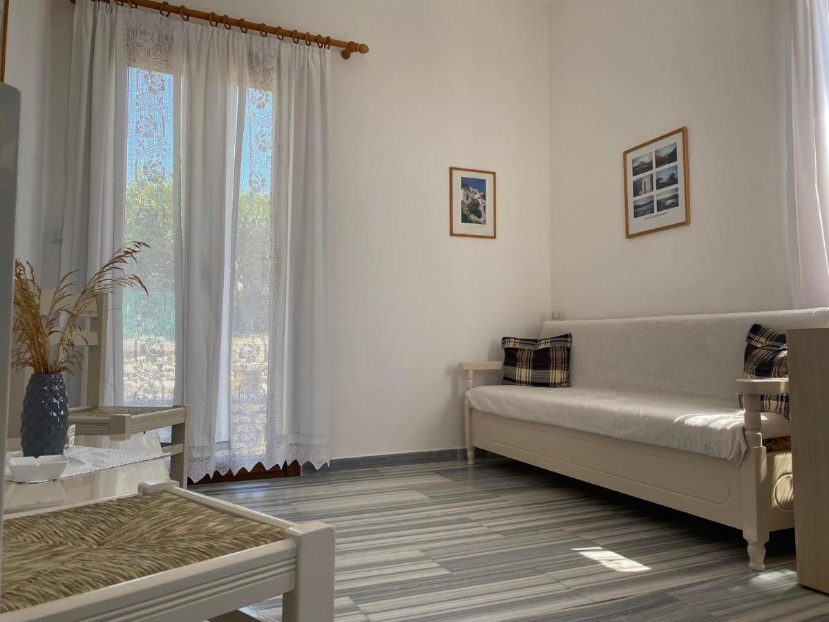 Stelios Zalonis Apartments Tínos 외부 사진