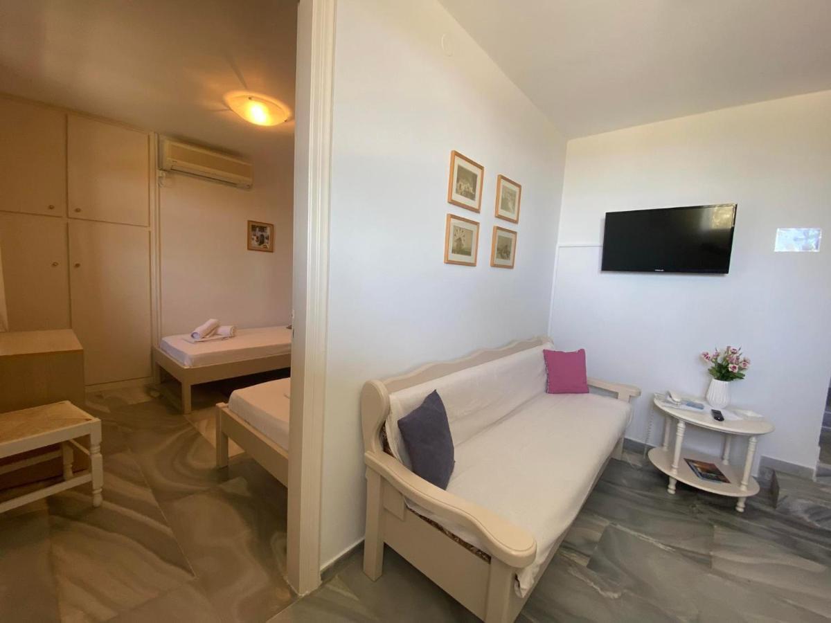 Stelios Zalonis Apartments Tínos 외부 사진